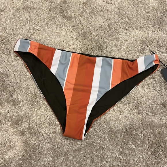 The Normal Brand | Striped Reversible Bikini size Large - Picture 8 of 15